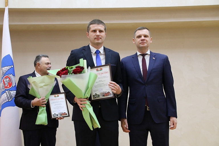 Занясенні ЗАТ "Магілёўскі КСІ" на дошку Гонару